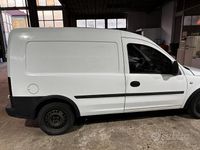 Usata Opel Combo 69 CV (50 kW) 2005 Bianco Monovolume