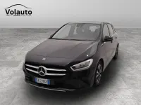Begagnad Mercedes B180 116 HK (85 kW) 2022 Svart Minibuss