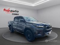 Nuova Toyota HiLux 150 CV (110 kW) 2025 Bianco Pick-up