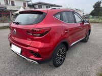 Usata MG ZS Luxury 106 CV (77 kW) 2023 Rosso SUV