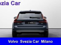 usata Volvo V90 B4 automatico Plus Bright nuova a Milano