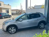Usata Peugeot 2008 Allure 102 CV (75 kW) 2018 Grigio SUV