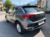 Usata VW T-Roc Business 116 CV (85 kW) 2019 Grigio SUV