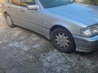 Usata Mercedes 200 1999 Grigio Berlina