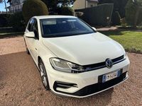 Usata VW Golf VII Sportline 116 CV (85 kW) 2017 Bianco Berlina