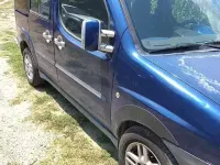 Usata Fiat Doblò 105 CV (77 kW) 2003 Bluazzurro Monovolume
