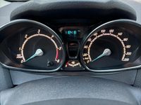 Usata Ford Fiesta 75 CV (55 kW) 2015 Nero Berlina