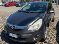 Usata Opel Corsa Edition 75 CV (55 kW) 2011 Grigio Utilitaria
