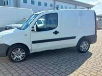 Usata Fiat Doblò 120 CV (88 kW) 2008 Bianco Monovolume