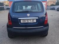 Usata Lancia Musa 90 CV (66 kW) 2007 Blu Monovolume