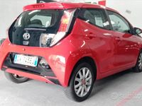 Usata Toyota Aygo X-cite 69 CV (50 kW) 2014 Rosso Utilitaria