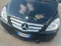 Usata Mercedes B150 95 CV (69 kW) 2008 Nero Monovolume