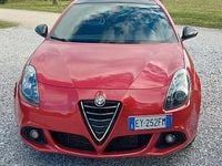 Usata Alfa Romeo Giulietta Quadrifoglio Verde 175 CV (128 kW) 2015 Rosso Berlina