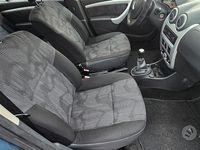 Usata Dacia Duster 105 CV (77 kW) 2010 Blu Berlina