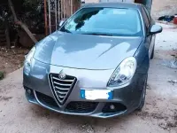 Usata Alfa Romeo Giulietta 120 CV (88 kW) 2012 Grigio Utilitaria