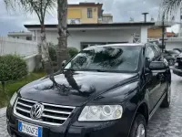 Usata VW Touareg 174 CV (127 kW) 2005 Nero SUV