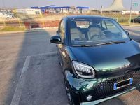 Usata Smart ForTwo Coupé 41 kW (56 CV) 2022 Verde Utilitaria