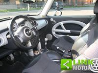 Usata Mini Cooper 116 CV (85 kW) 2004 Verde Utilitaria