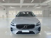 Usata Volvo XC60 Inscription 253 CV (186 kW) 2022 Grigio SUV