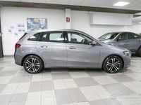Usata Mercedes B180 Advanced 116 CV (85 kW) 2023 Antracite Monovolume