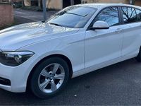 Usata BMW 116 Sport Line 116 CV (85 kW) 2013 Bianco Utilitaria