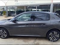 Usata Peugeot 208 Allure 101 CV (74 kW) 2022 Grigio Utilitaria