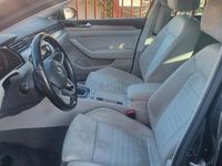 Usata VW Passat Executive 150 CV (110 kW) 2020 Grigio Station wagon