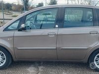 Usata Lancia Musa 78 CV (57 kW) 2010 Marrone Monovolume