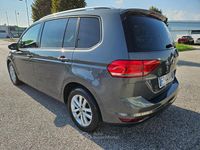 Usata VW Touran Comfortline 116 CV (85 kW) 2018 Gray Monovolume