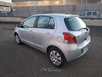 Usata Toyota Yaris 69 CV (50 kW) 2009 Grigio Berlina