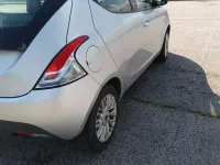 Gebraucht Lancia Ypsilon 69 PS (50 kW) 2013 Grau Kleinwagen