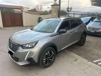 Usata Peugeot 2008 Allure 102 CV (75 kW) 2023 Argento SUV