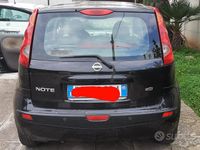 Usata Nissan Note 86 CV (63 kW) 2006 Nero Utilitaria