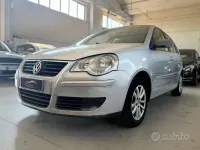 Usata VW Polo Comfortline 80 CV (58 kW) 2008 Grigio Utilitaria