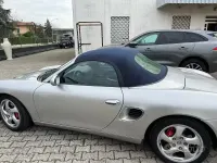 Usata Porsche Boxster 260 CV (191 kW) 2002 Grigio Cabrio