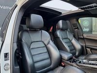 Usata Porsche Macan Turbo 265 CV (194 kW) 2021 Bianco SUV