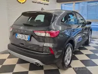 Usata Ford Kuga 120 CV (88 kW) 2022 Grigio SUV