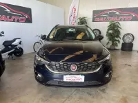 Usata Fiat Tipo Business 120 CV (88 kW) 2017 Blu scuro metallizzato Station wagon