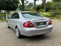 Usata Mercedes CLK320 218 CV (160 kW) 2002 Argento Coupé