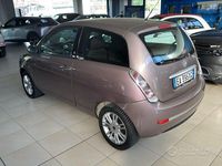 Usata Lancia Ypsilon 60 CV (44 kW) 2010 Beige Utilitaria