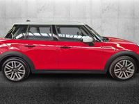 Usata Mini Cooper Essential 156 CV (114 kW) 2024 Rosso Utilitaria