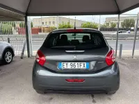 Usata Peugeot 208 Access 95 CV (69 kW) 2015 Grigio Utilitaria