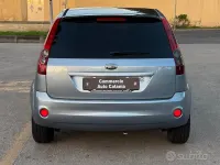 Usado Ford Fiesta Titanium 68 HP (50 kW) 2007 Azul Citadino