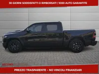 Usata RAM 1500 401 CV (294 kW) 2023 Nero Pick-up