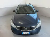 Usata Kia Ceed EX 109 CV (80 kW) 2009 Blu Utilitaria