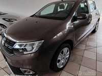 Usata Dacia Sandero Comfort 75 CV (55 kW) 2019 Marrone Berlina