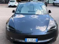 Usata Tesla Model 3 Long Range AWD 366 kW (498 CV) 2024 Grigio Berlina
