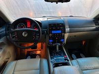 Usata VW Touareg Exclusive 174 CV (127 kW) 2007 Nero SUV