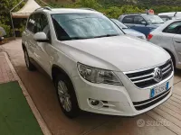 Usata VW Tiguan Sportline 140 CV (102 kW) 2011 Bianco SUV