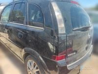 Usata Opel Meriva 90 CV (66 kW) 2009 Monovolume